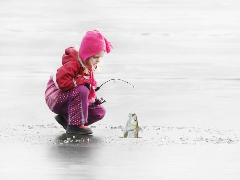 Ice fishing online game - Catch of the Day in Canadian Ice Fishing Casino Game Thrills